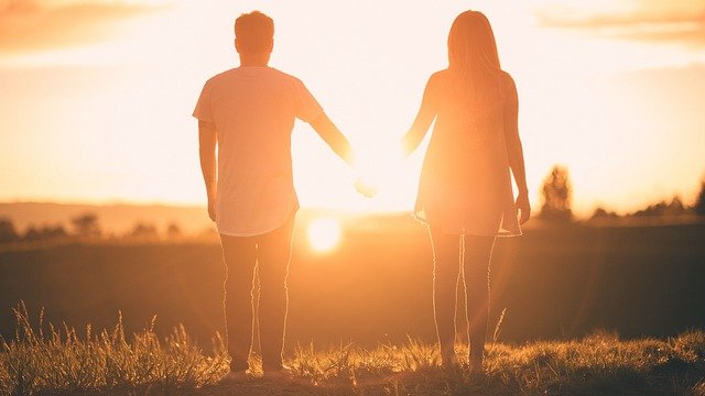 Tips for Finding Love Online: Why Matchmaking Platforms Are Your Best Option